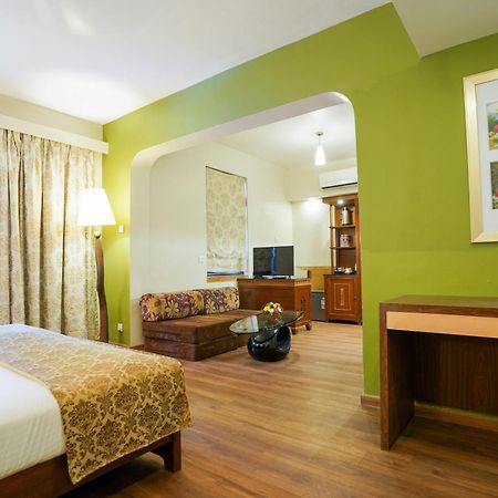 Neelams The Grand Hotel Calangute Ngoại thất bức ảnh